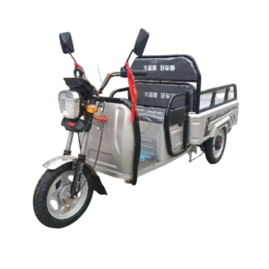 folding-solar-trikes-for-outdoor-enthusiasts-solar-charging